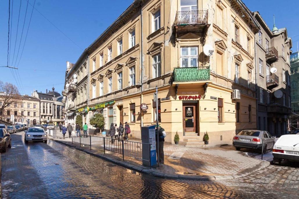 Ferienwohnung Три Кімнати Вулиця Грушевського 9 Центр Міста Львів Exterior foto